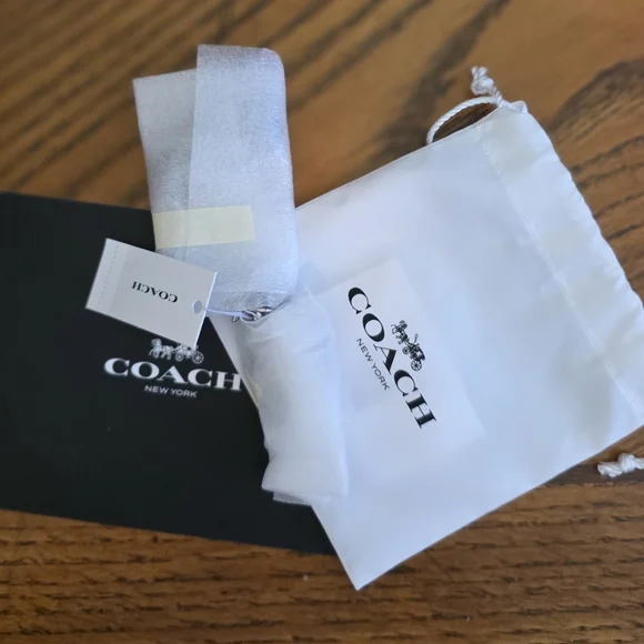 Coach Coachtopia Black Cherry Keychain / Bag Charm - Picture 4 of 11